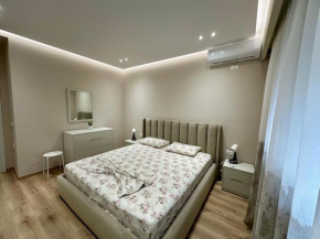 Deluxe Seaside Apartment Saranda Terraces